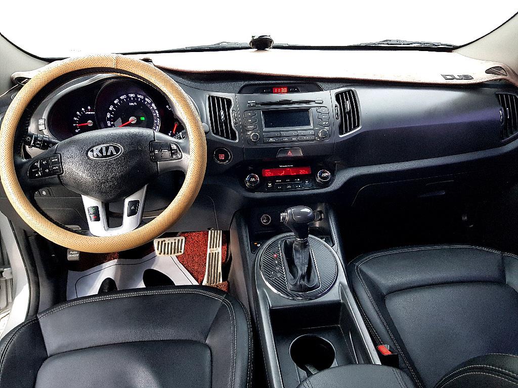 KIA Sportage - Vista 5