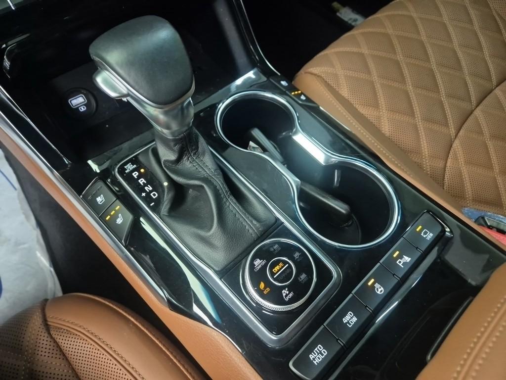 KIA Mohave - Vista 8