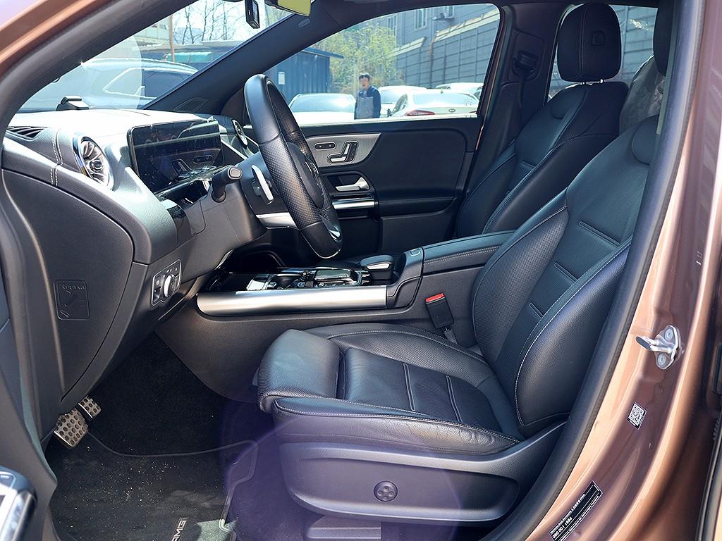 Mercedes Benz EQA 2022 Gold color - Importación desde Corea - HF Imports Iquique - Foto 12