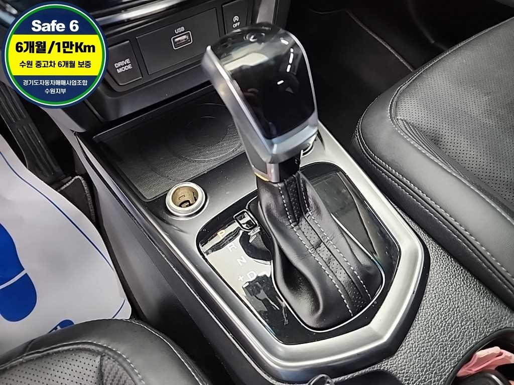 Ssangyong Tivoli - Vista 8