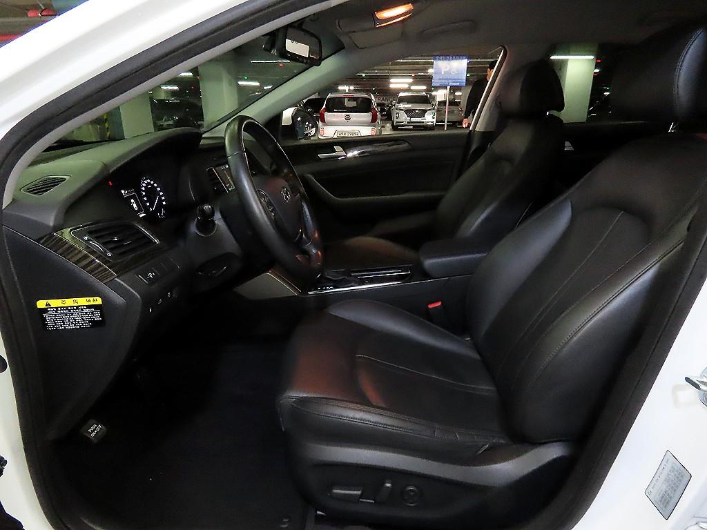 HYUNDAI Sonata - Vista 6