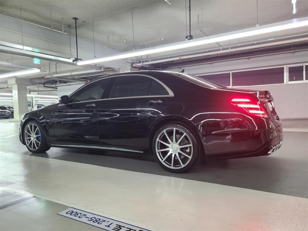 Mercedes Benz S Class 2017 Negro - Importación desde Corea - HF Imports Iquique - Foto 17