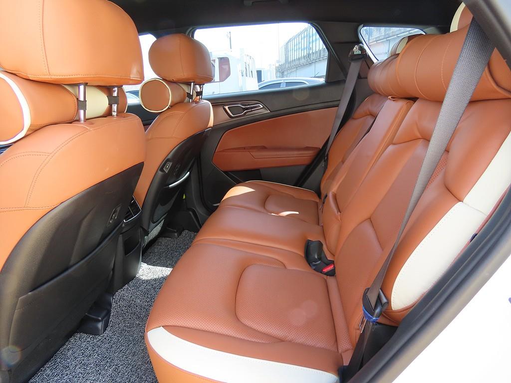 KIA Sportage - Vista 6