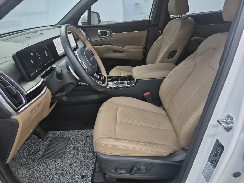 KIA Sorento - Vista 11