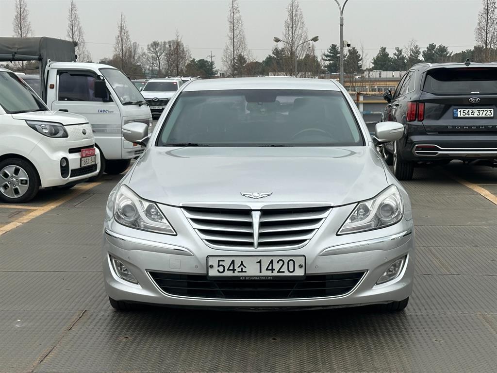 HYUNDAI Genesis 2013 Gris - Importación desde Corea - HF Imports Iquique - Foto 1