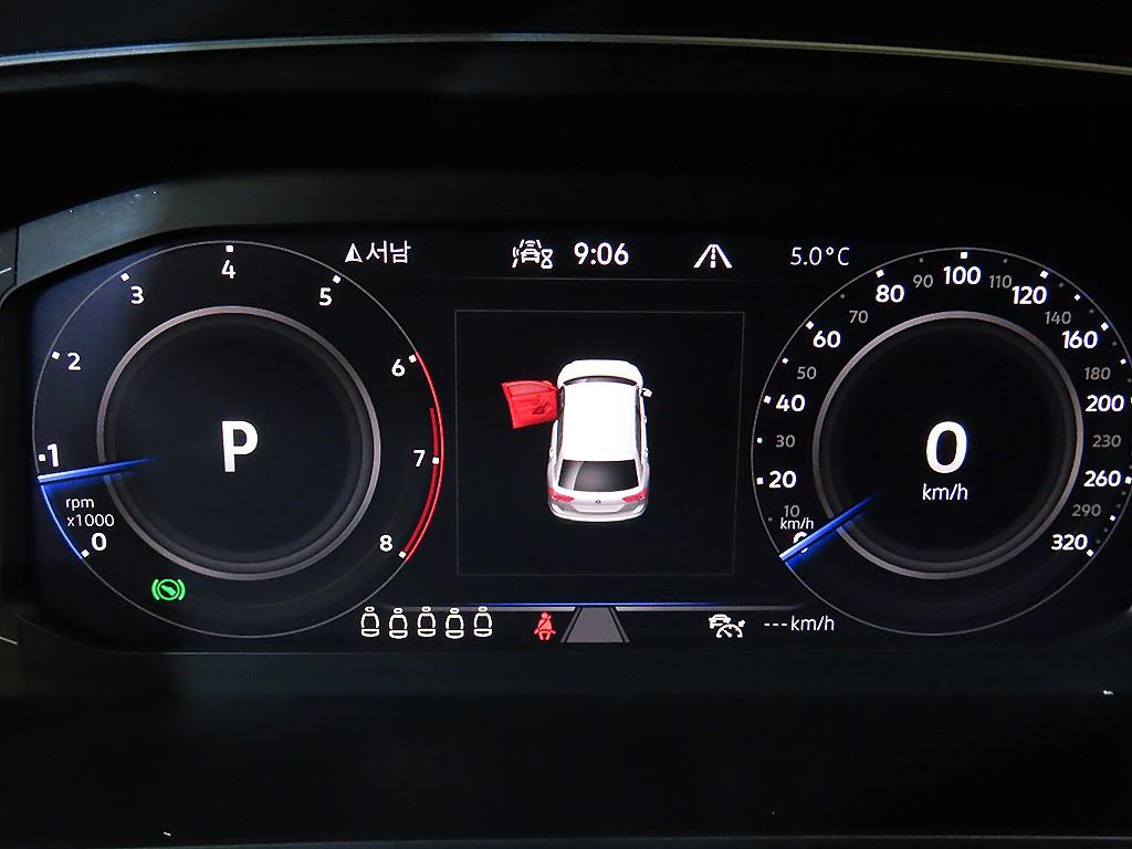 Volkswagen Tiguan - Vista 9