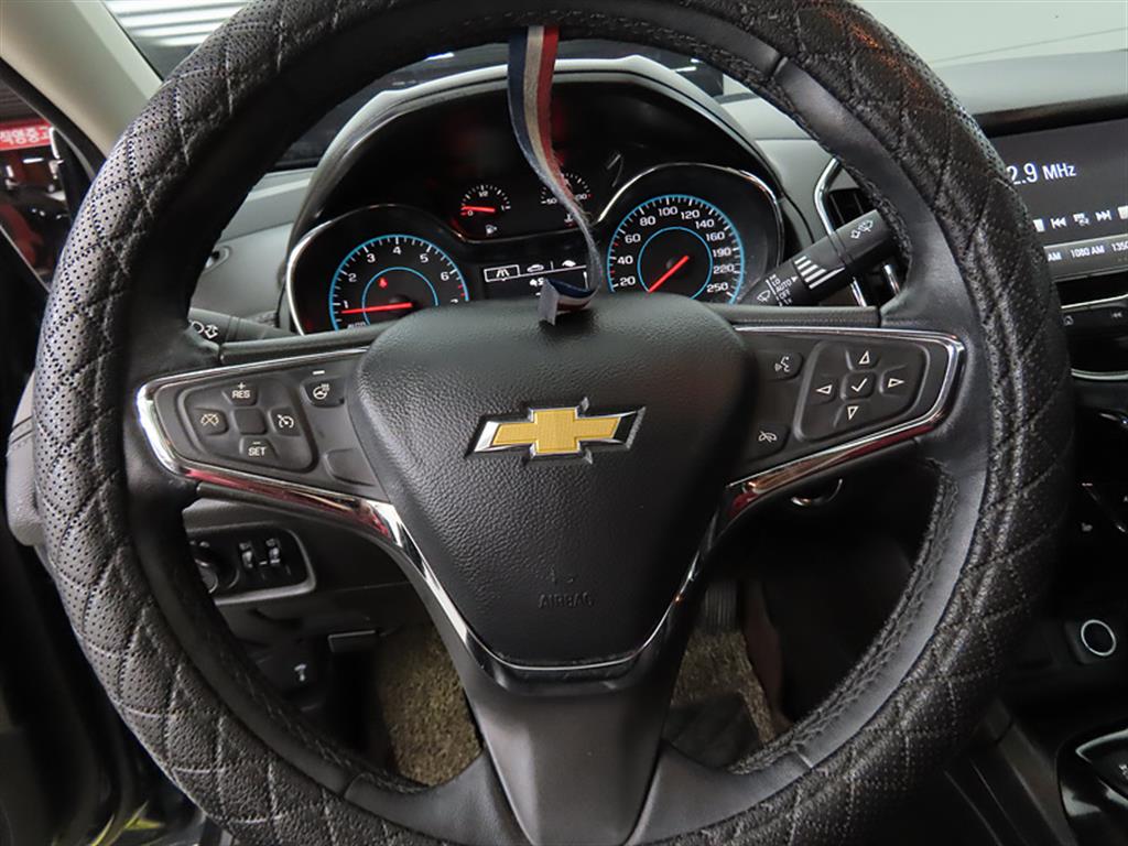 Chevrolet Cruise - Vista 8