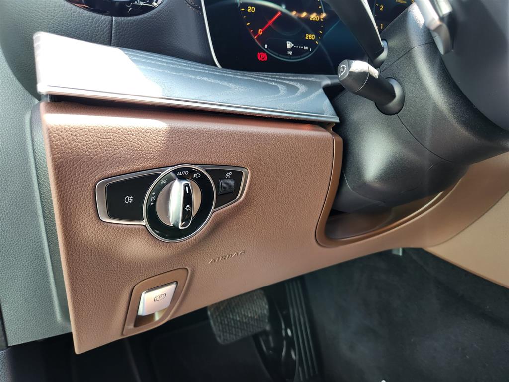 Mercedes Benz E class 2022 Plateado - Importación desde Corea - HF Imports Iquique - Foto 14