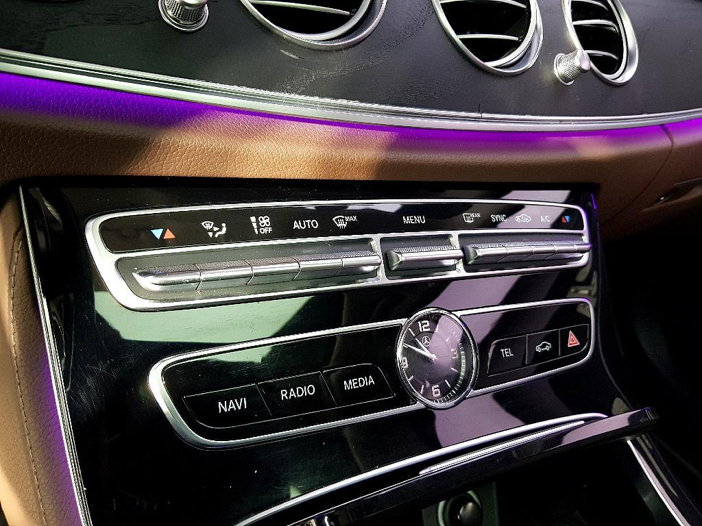 Mercedes Benz E class - Vista 11