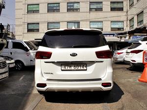 KIA Carnival - Vista 6