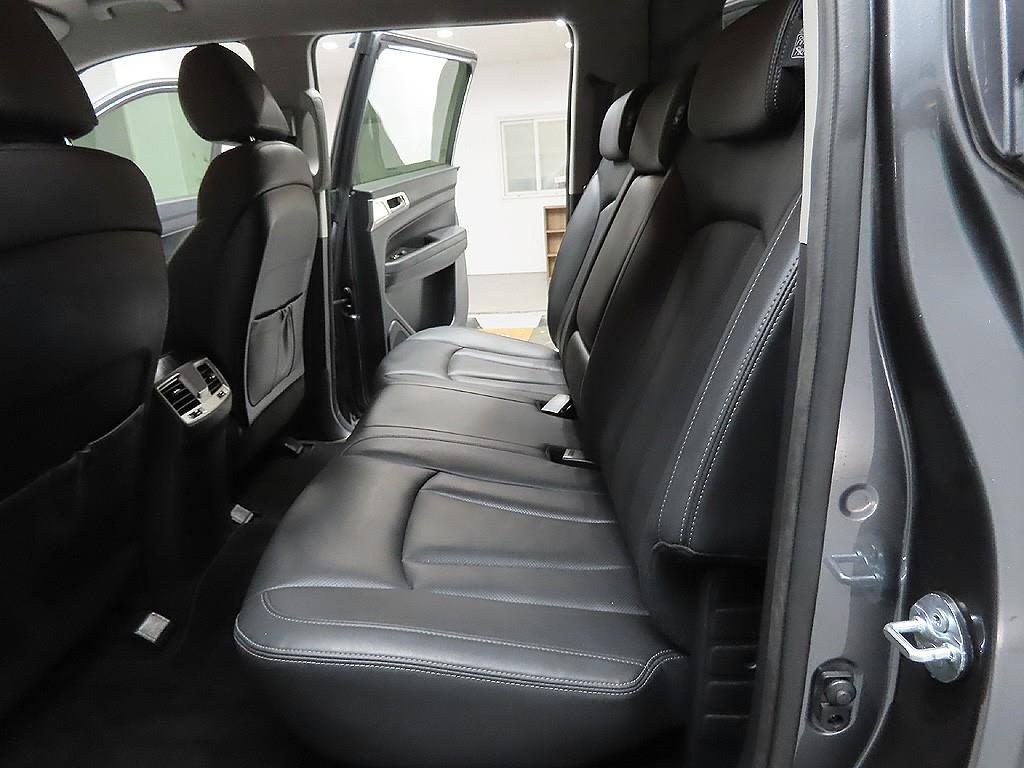 Ssangyong Rexton 2019 Gris - Importación desde Corea - HF Imports Iquique - Foto 10