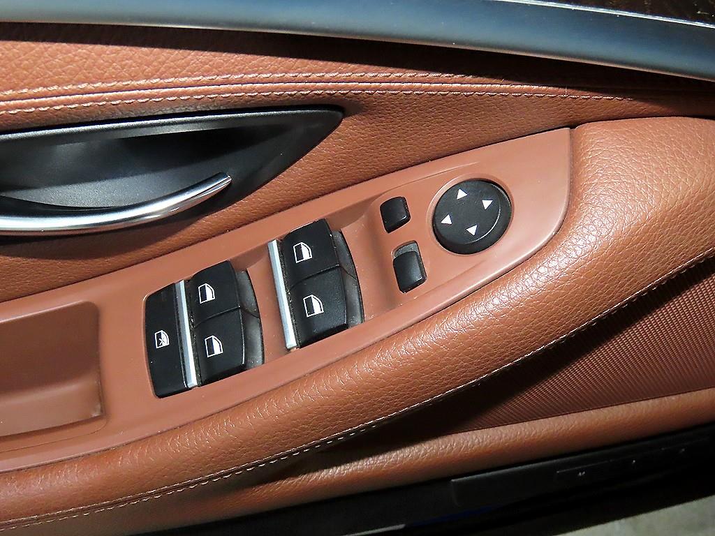 BMW 5 Series 2013 Azul - Importación desde Corea - HF Imports Iquique - Foto 14