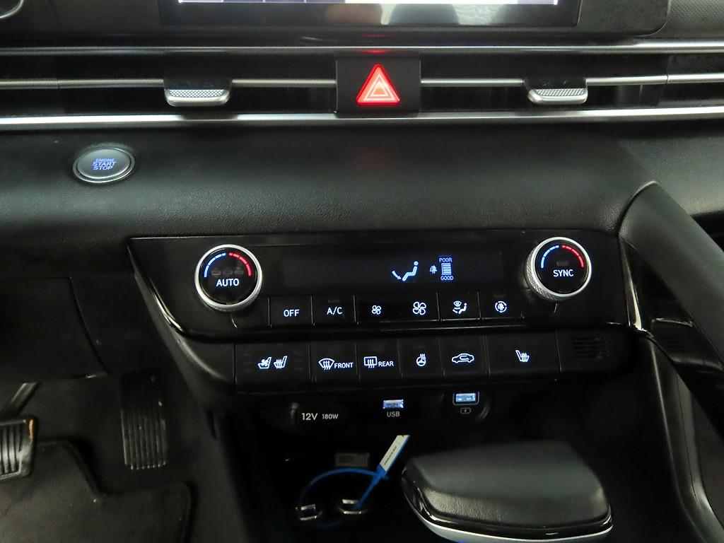 HYUNDAI Avante - Vista 10