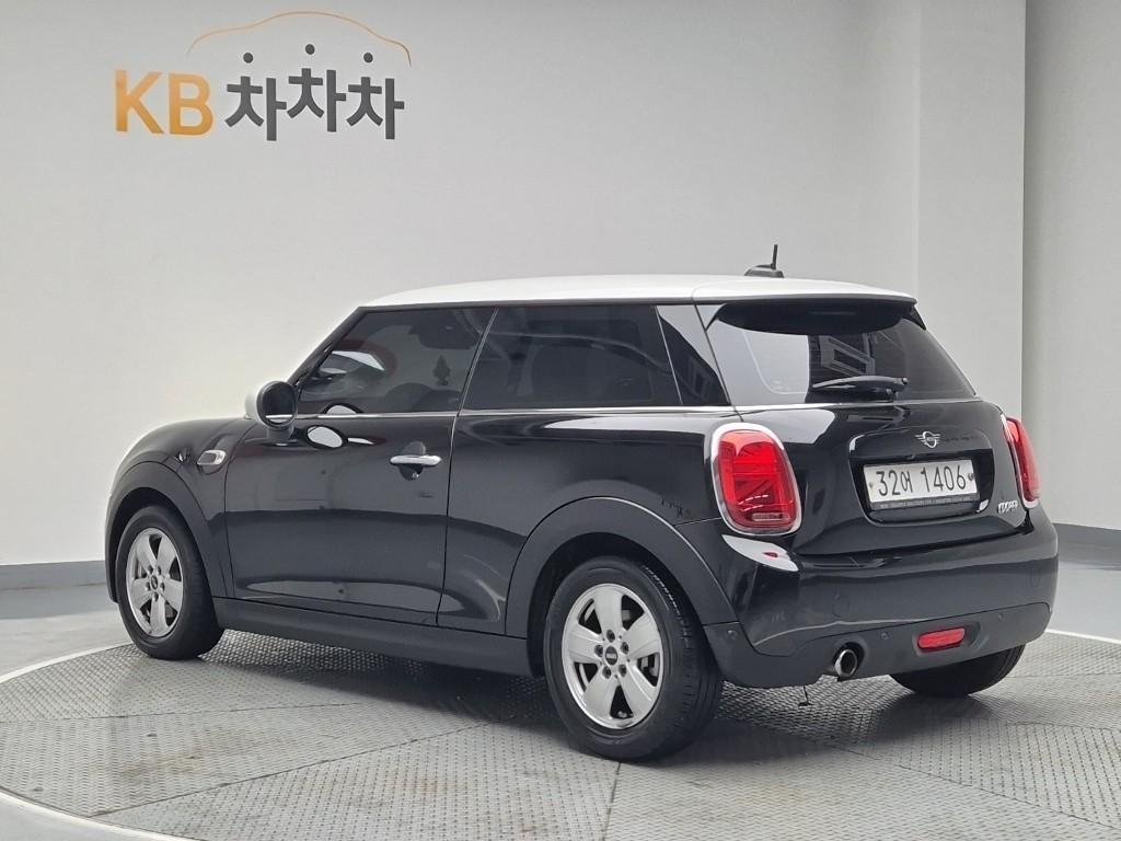 Mini Cooper - Vista 3