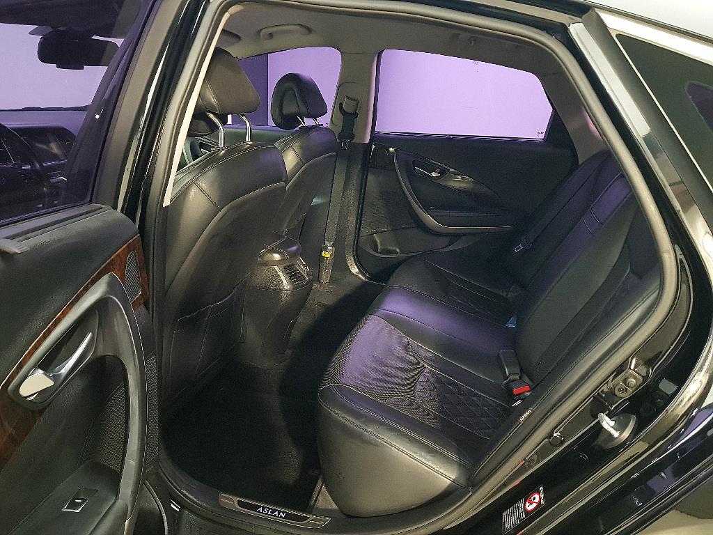 HYUNDAI Aslan - Vista 9