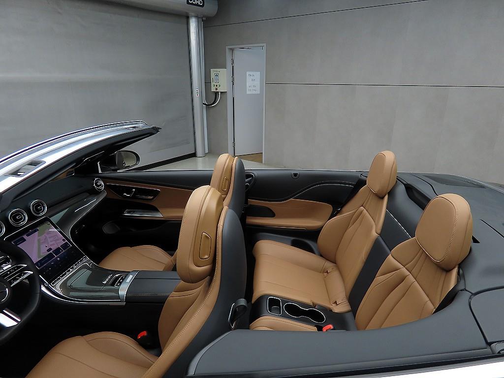 Mercedes Benz CLE Class - Vista 6