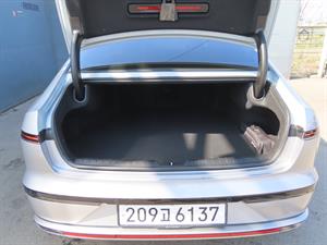 HYUNDAI Grandeur - Vista 10