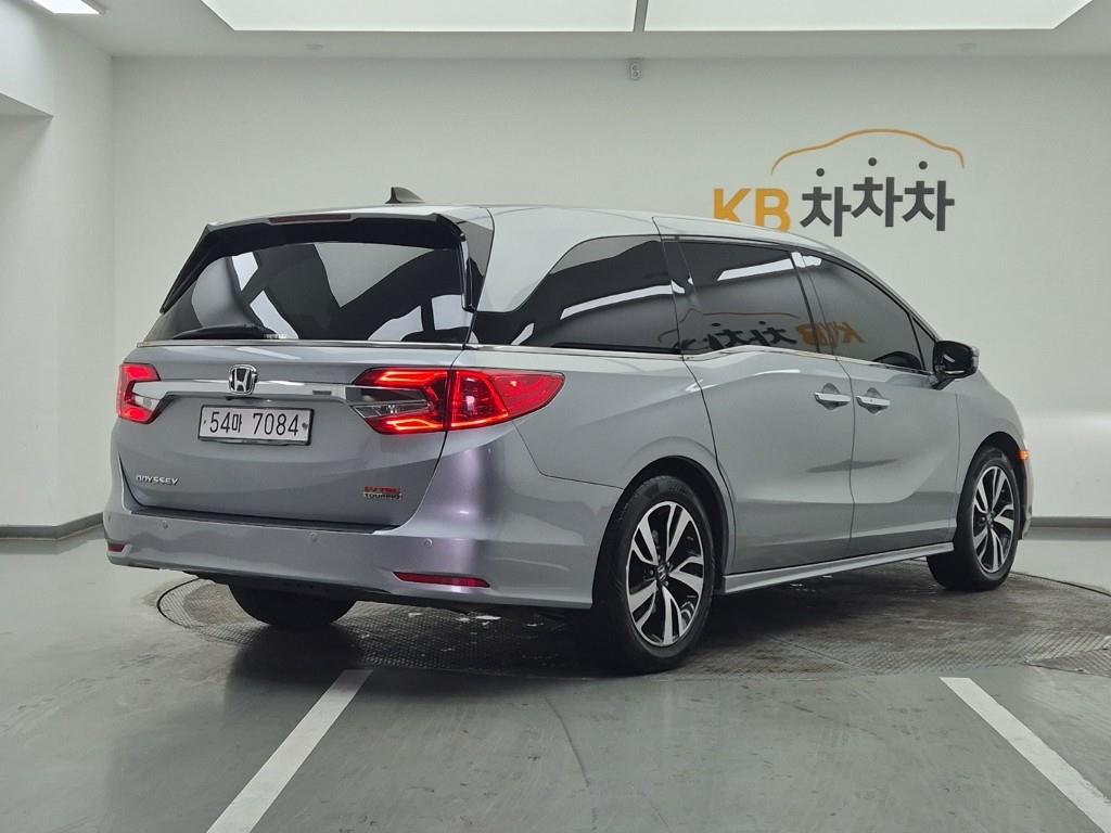 Honda Odyssey - Vista 4