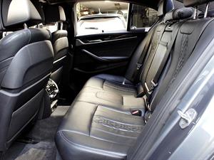 BMW 5 Series - Vista 11