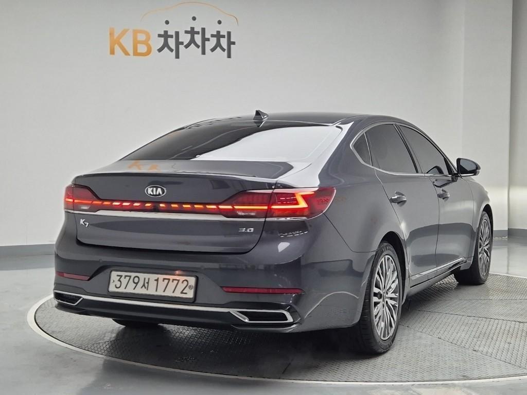 KIA K7 - Vista 4