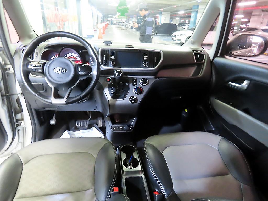 KIA Ray - Vista 10