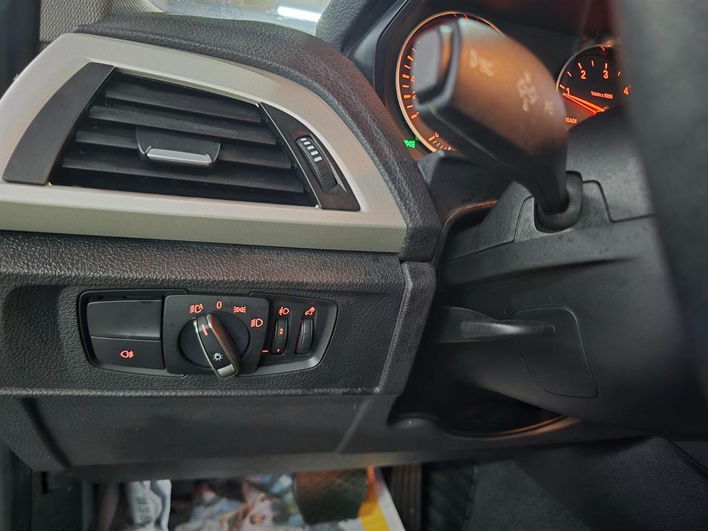 BMW 1 series 2017 Gris - Importación desde Corea - HF Imports Iquique - Foto 13