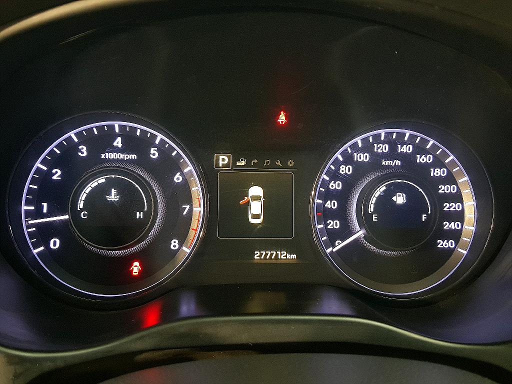 HYUNDAI Aslan - Vista 7