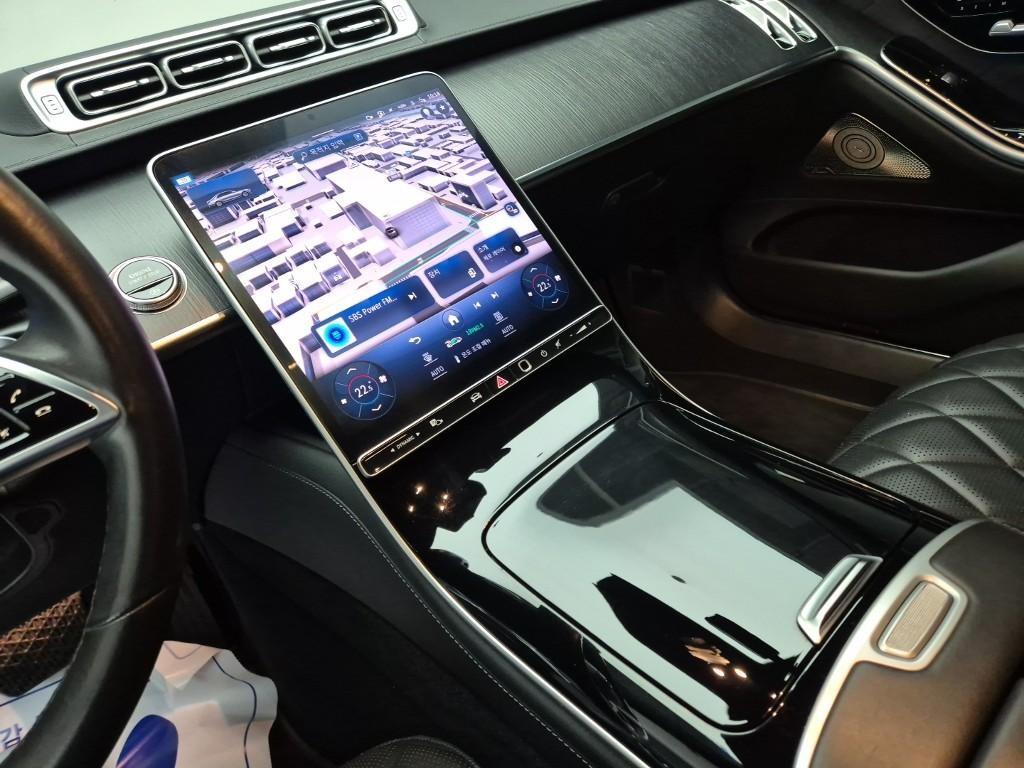 Mercedes Benz S Class - Vista 10