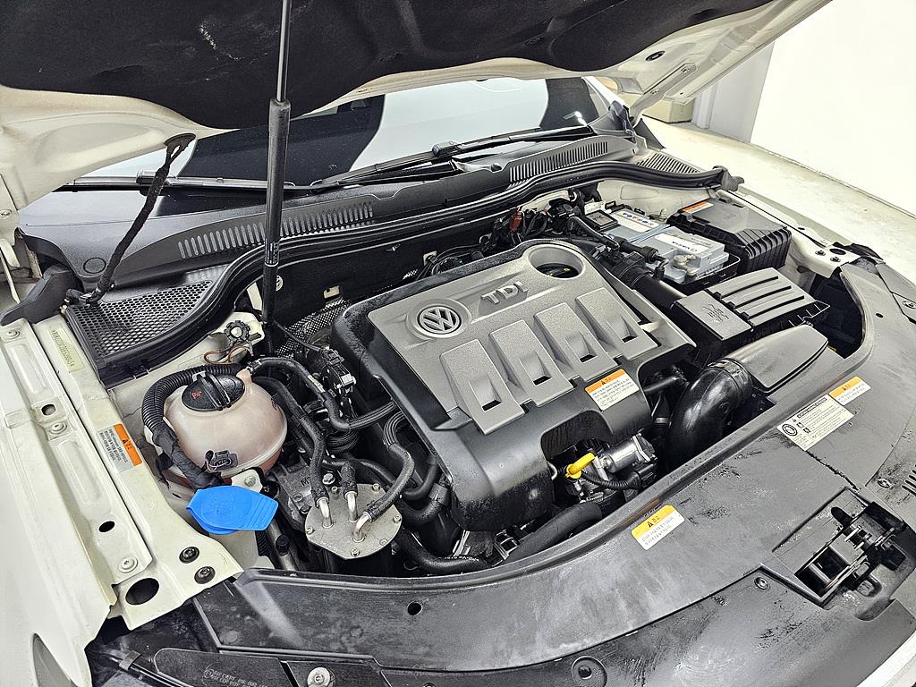 Volkswagen CC - Vista 6