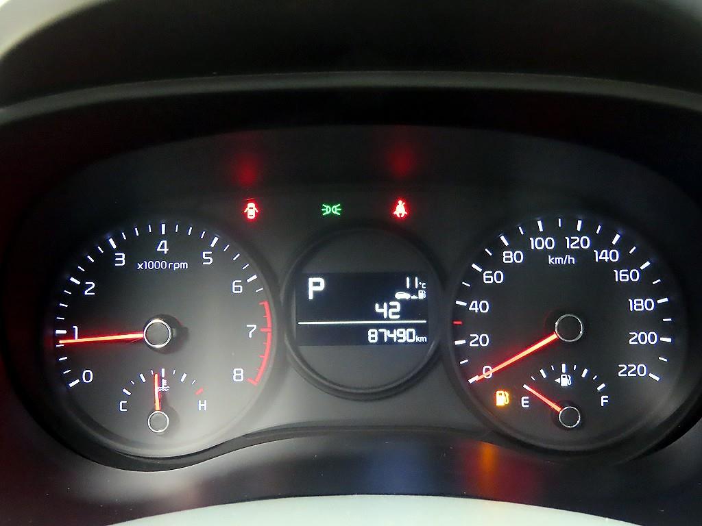 KIA Morning - Vista 8