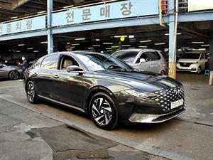 HYUNDAI Grandeur - Vista 4