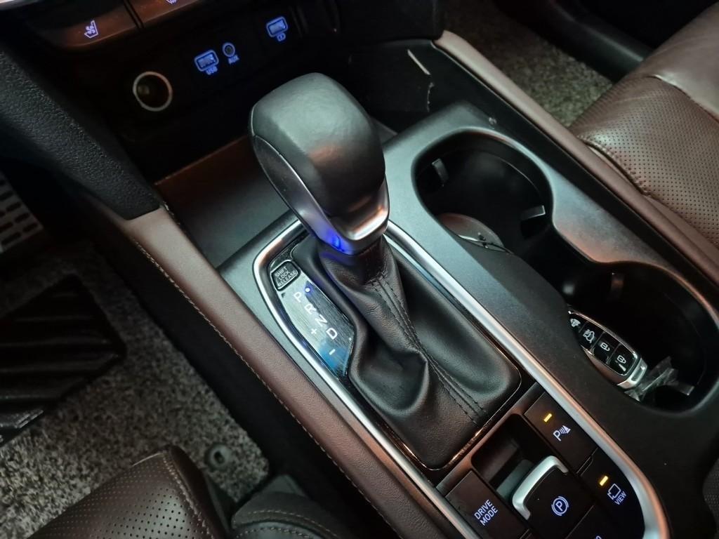 HYUNDAI Santa Fe - Vista 8