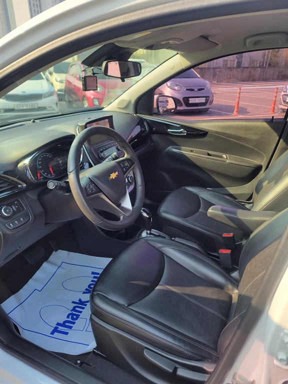 Chevrolet Spark - Vista 5