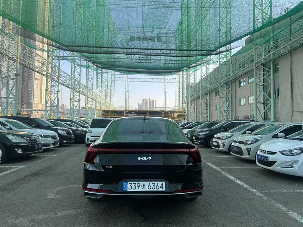 KIA K8 - Vista 4