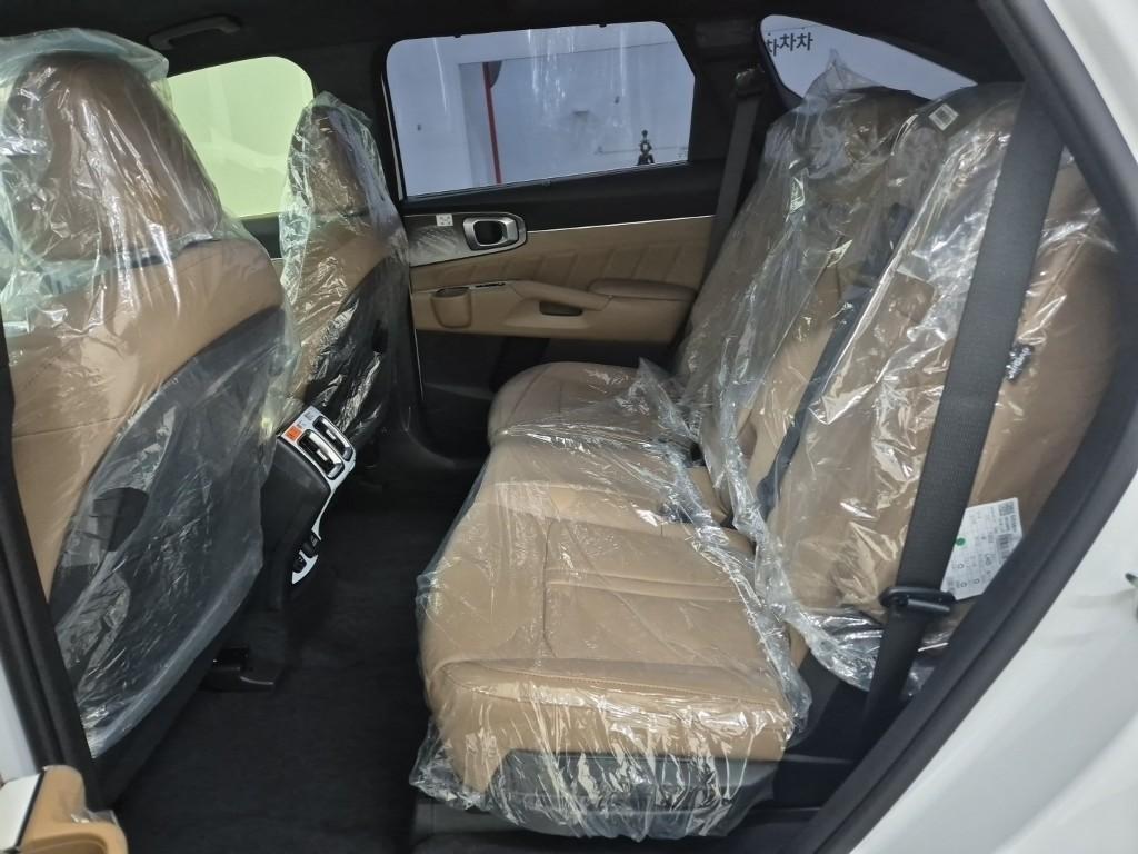 KIA Sorento - Vista 7