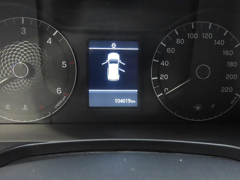 Ssangyong Rexton - Vista 11