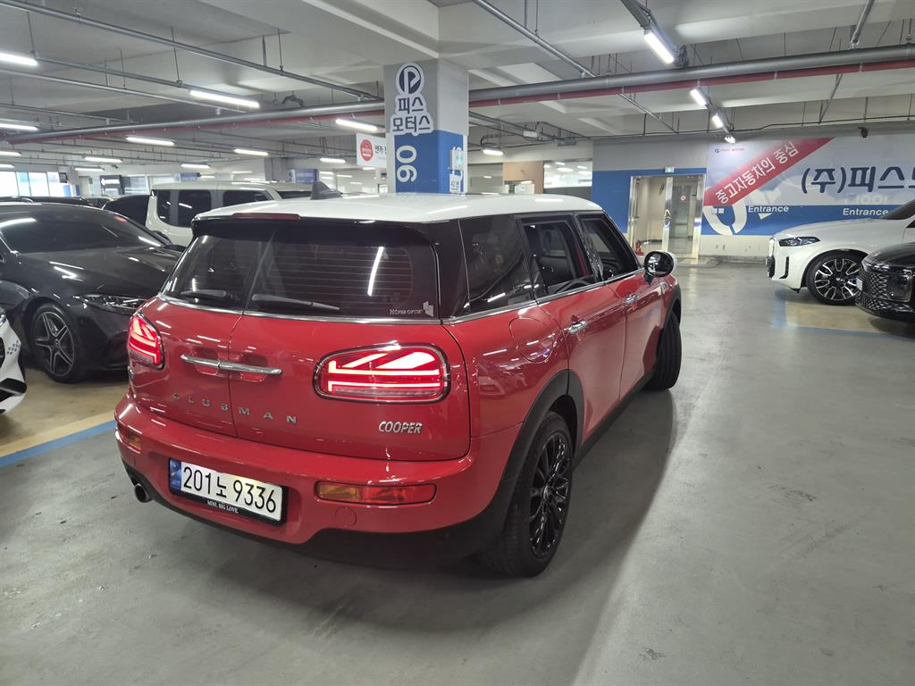 Mini Clubman - Vista 4