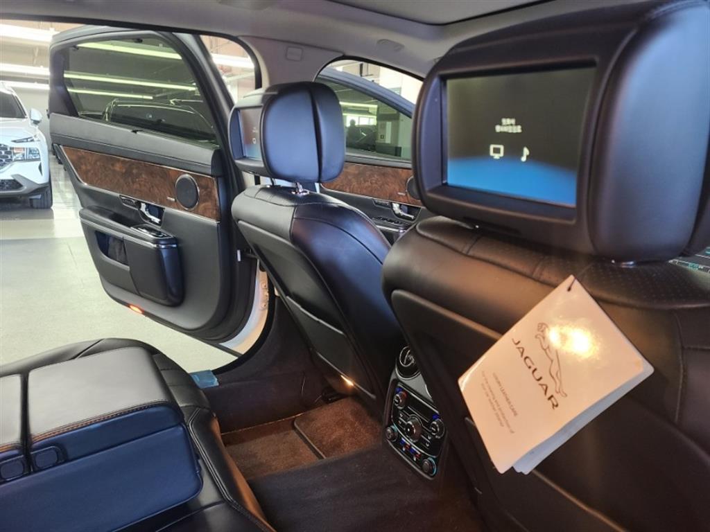 Jaguar XJ 2013 Blanco - Importación desde Corea - HF Imports Iquique - Foto 13