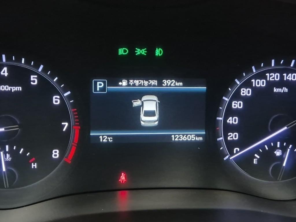 Genesis G80 - Vista 6