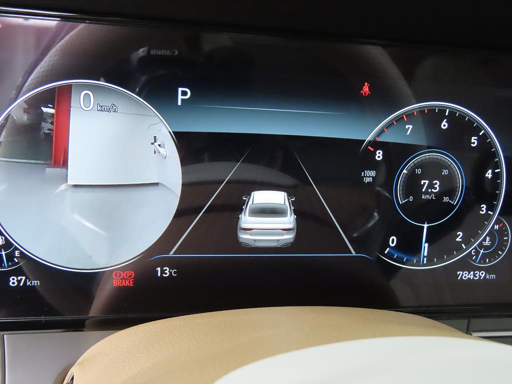 HYUNDAI Grandeur - Vista 9