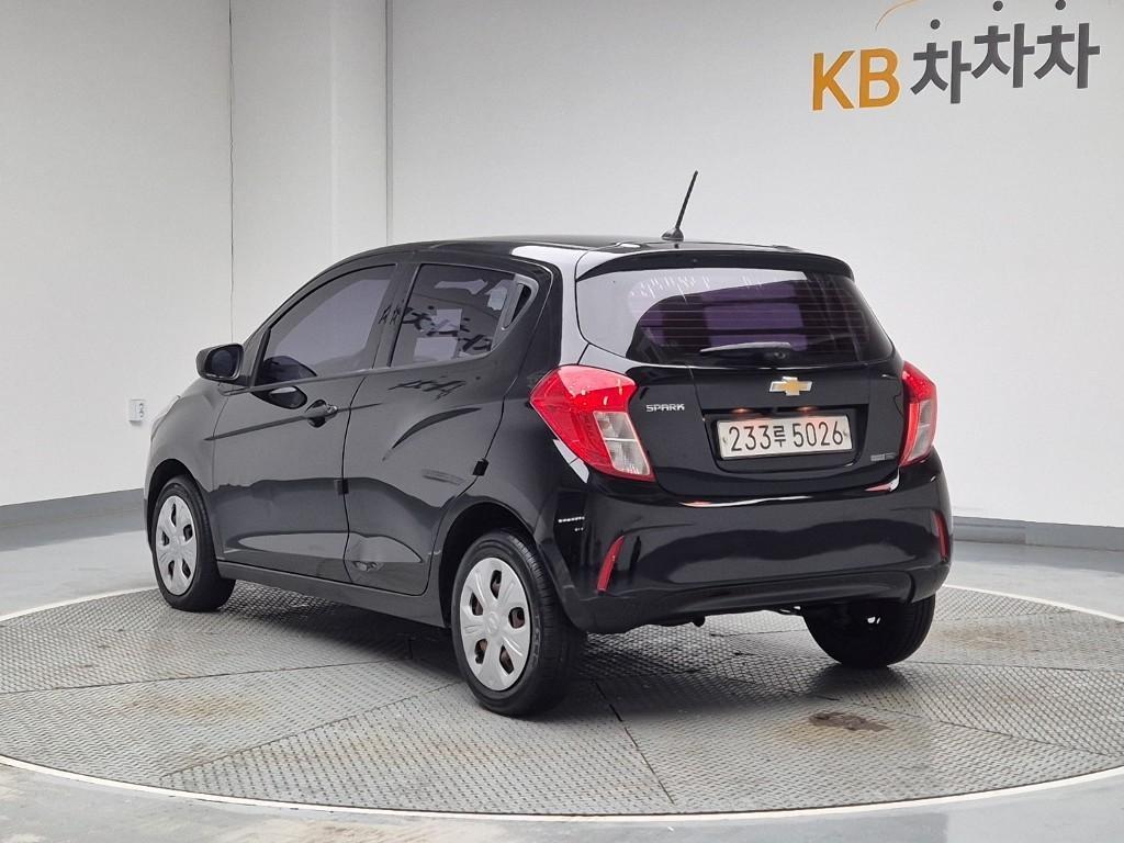 Chevrolet Spark - Vista 2