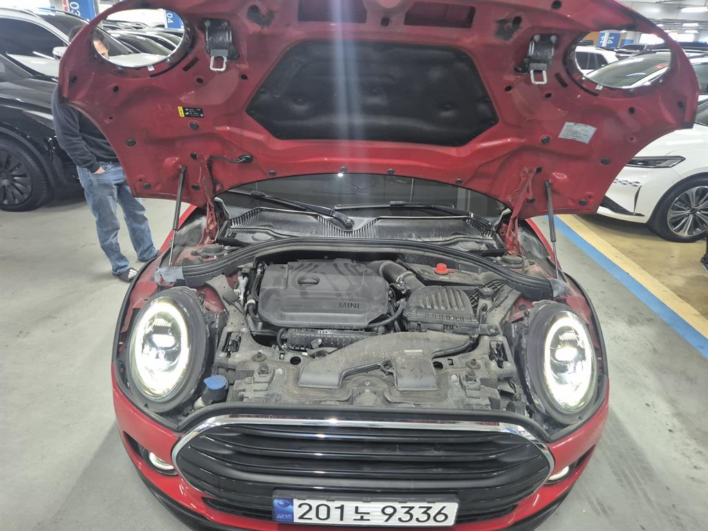 Mini Clubman - Vista 12