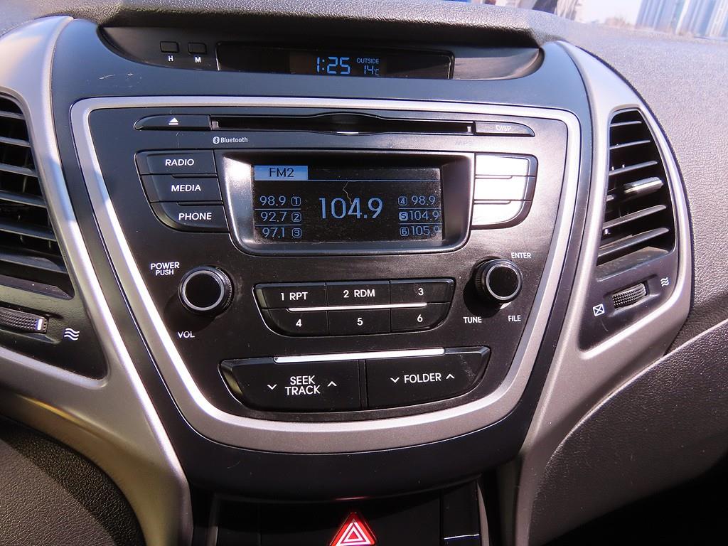 HYUNDAI Avante - Vista 11