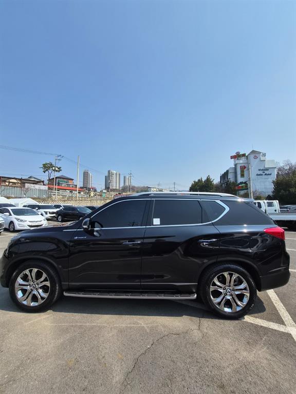 Ssangyong Rexton - Vista 4