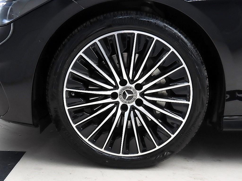 Mercedes Benz CLE Class 2025 Negro - Importación desde Corea - HF Imports Iquique - Foto 20