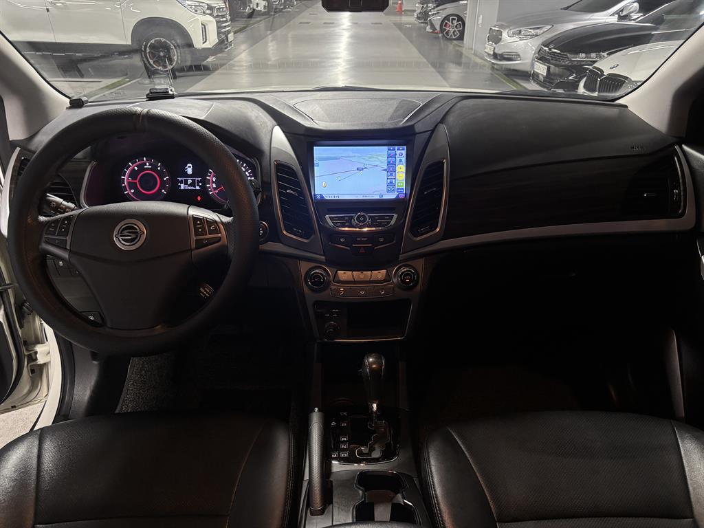 Ssangyong Korando - Vista 8