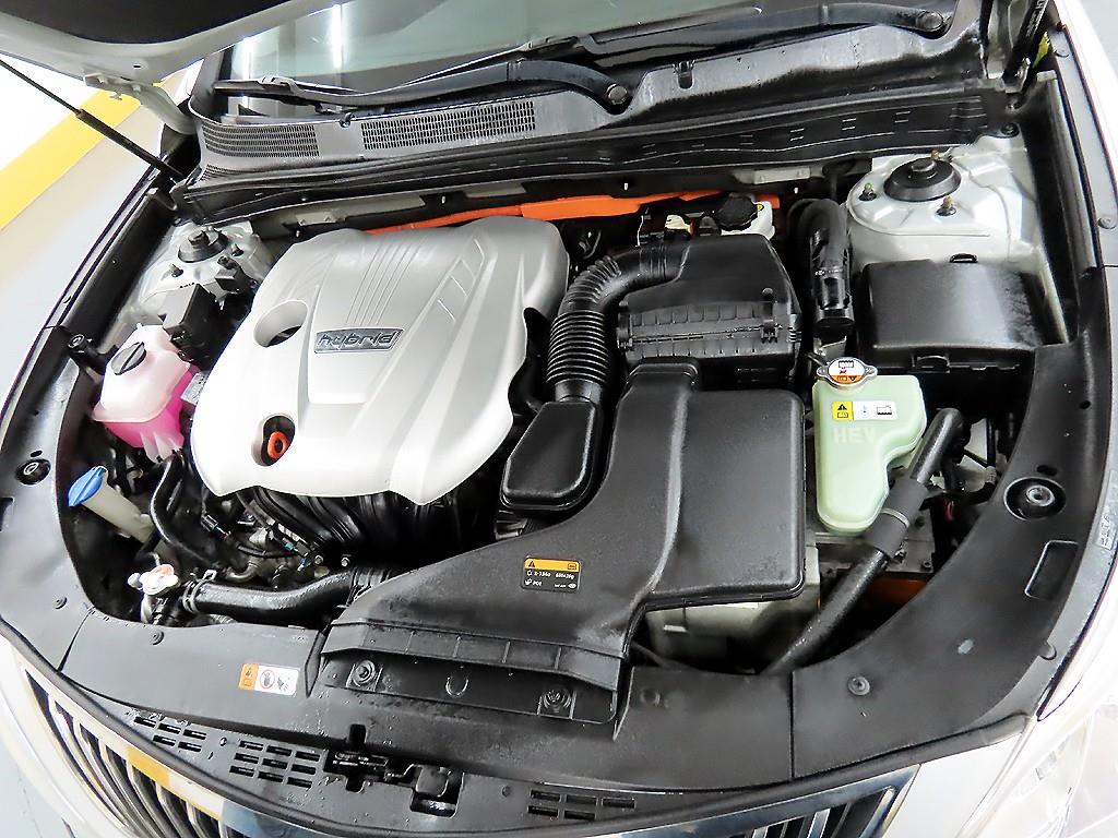 HYUNDAI Grandeur 2014 Plateado - Importación desde Corea - HF Imports Iquique - Foto 19