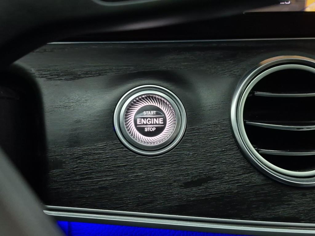 Mercedes Benz E class 2018 Blanco - Importación desde Corea - HF Imports Iquique - Foto 17