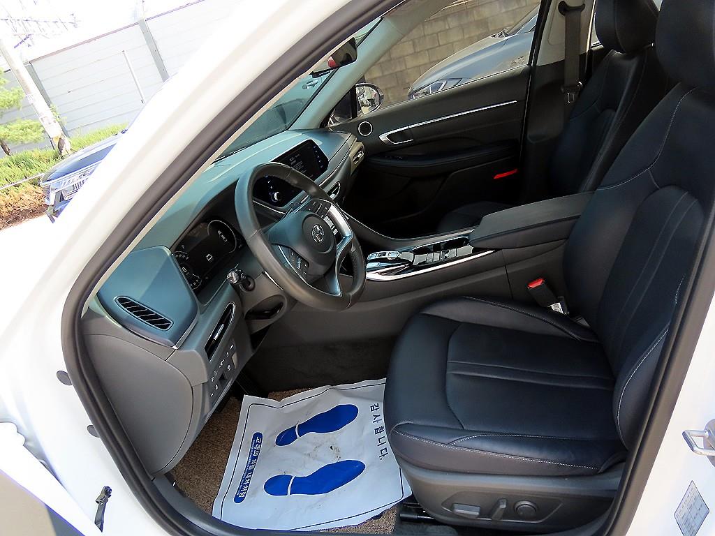 HYUNDAI Sonata - Vista 5