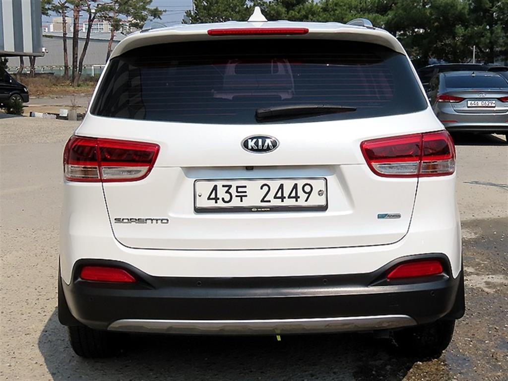 KIA Sorento - Vista 4